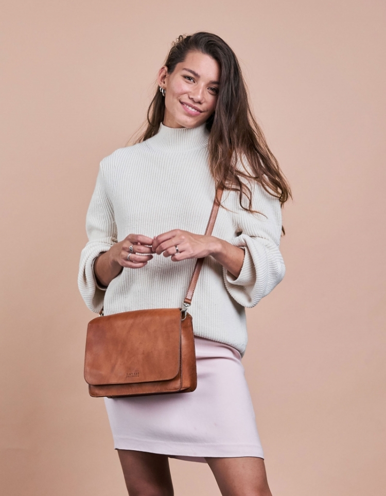 AUDREY ECO COGNAC CLAS