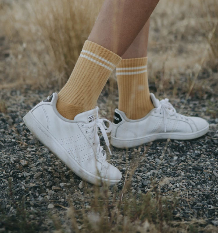 BOYFRIEND SOCKS BUTTER
