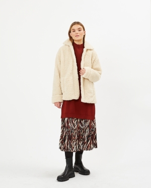 LASSELIA BROKEN WHITE