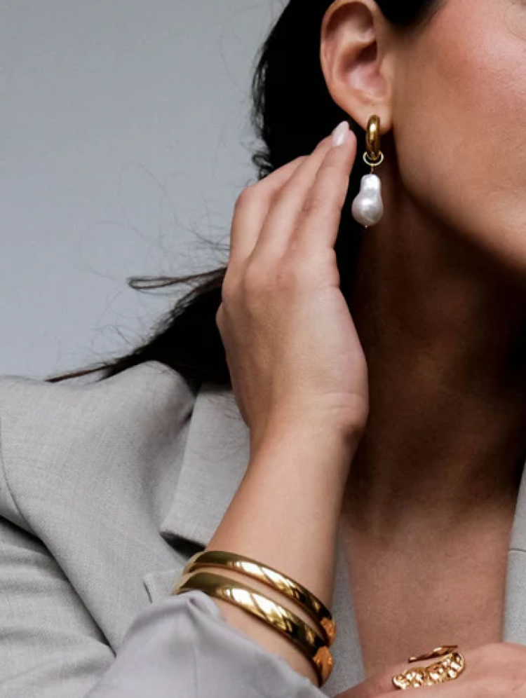 CHLOE SMALL GOLD