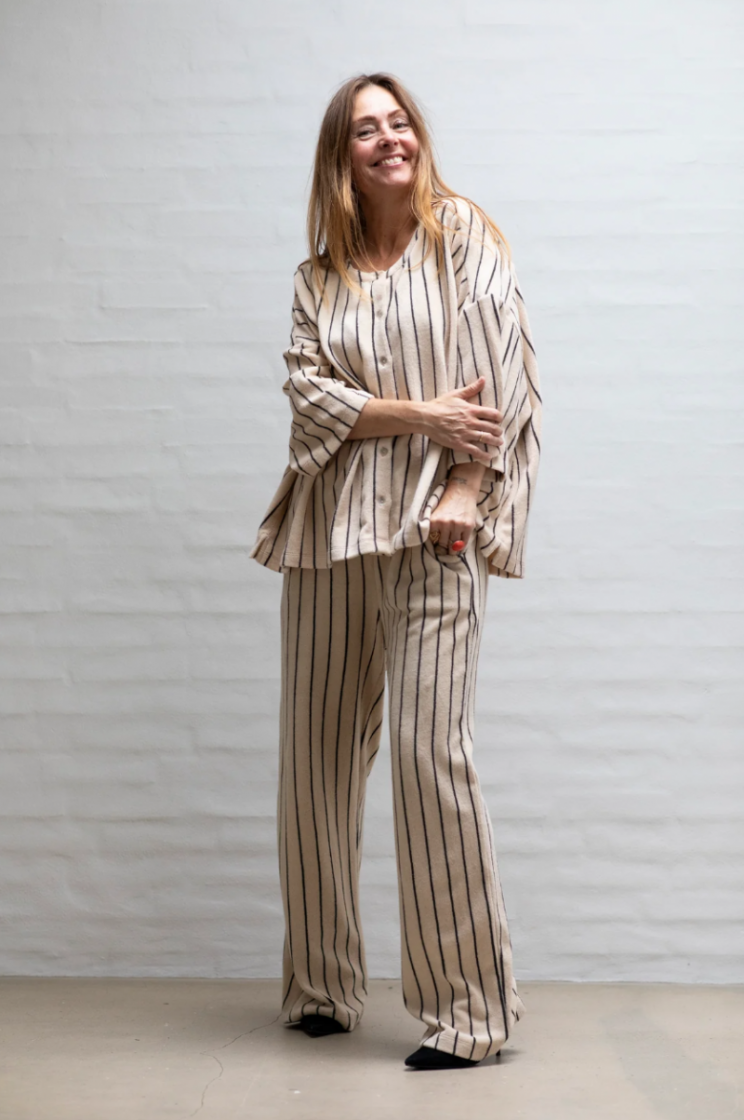 NARAM OVERSIZED SHIRT CREME & INK