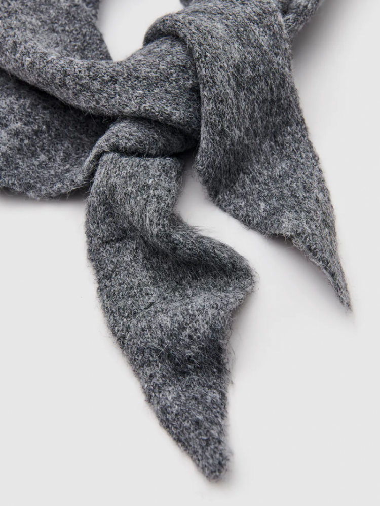 INOLA GREY  