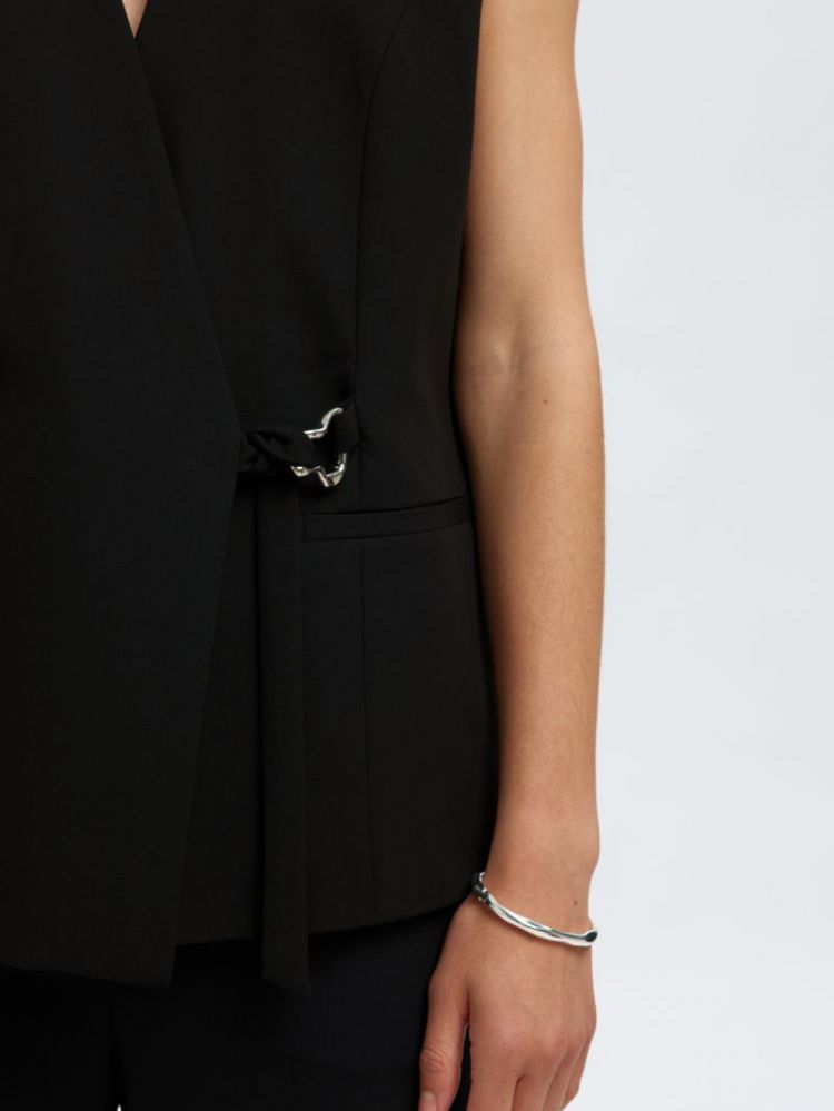 SLFAILA BLACK