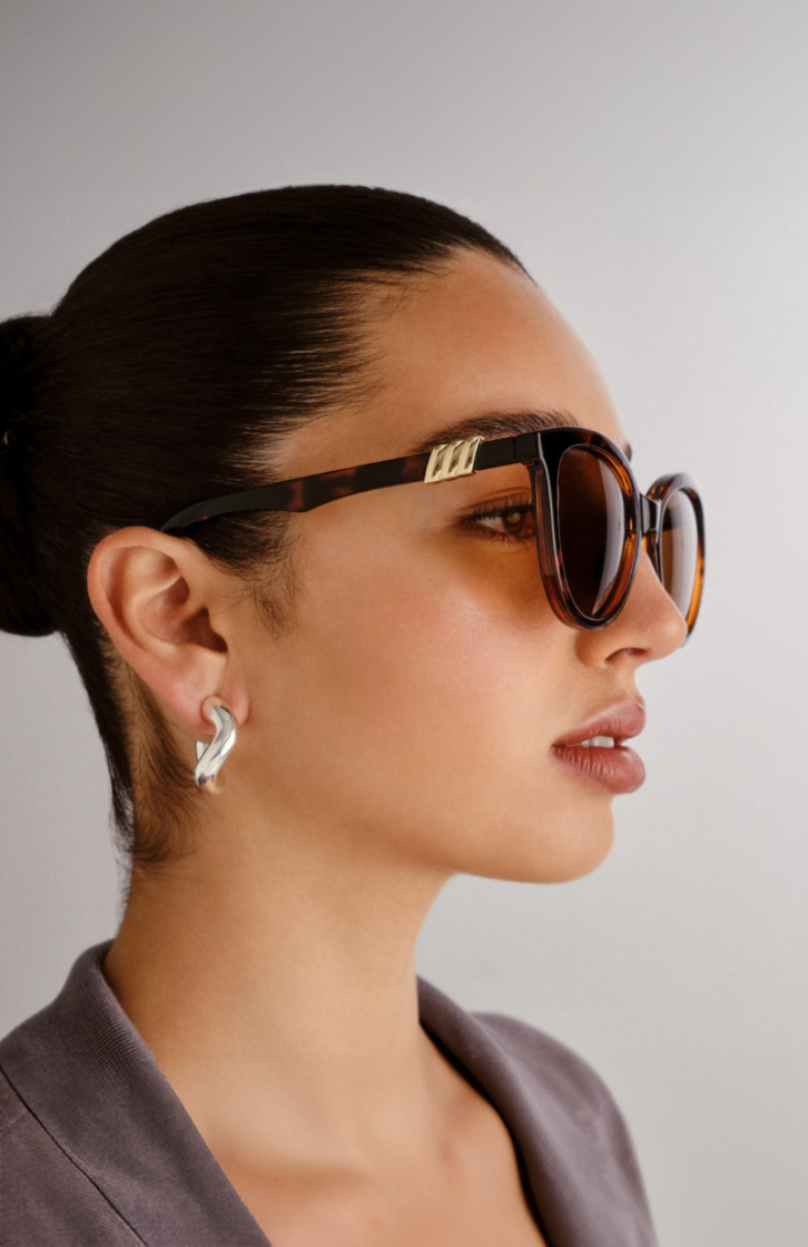 THE MUSE BROWN MONO