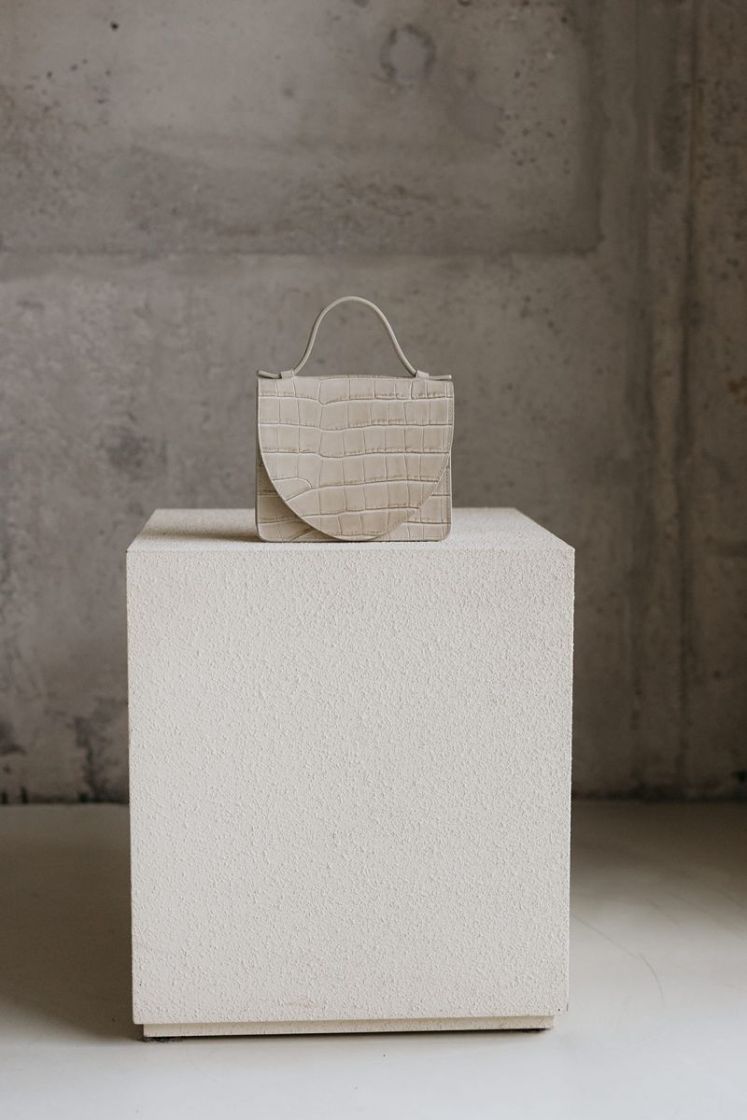 MICRO BRIEFCASE SAND CROCO