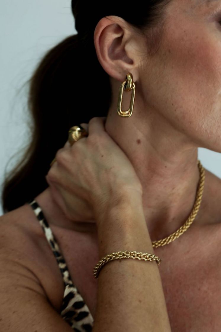 MICHELLE GOLD