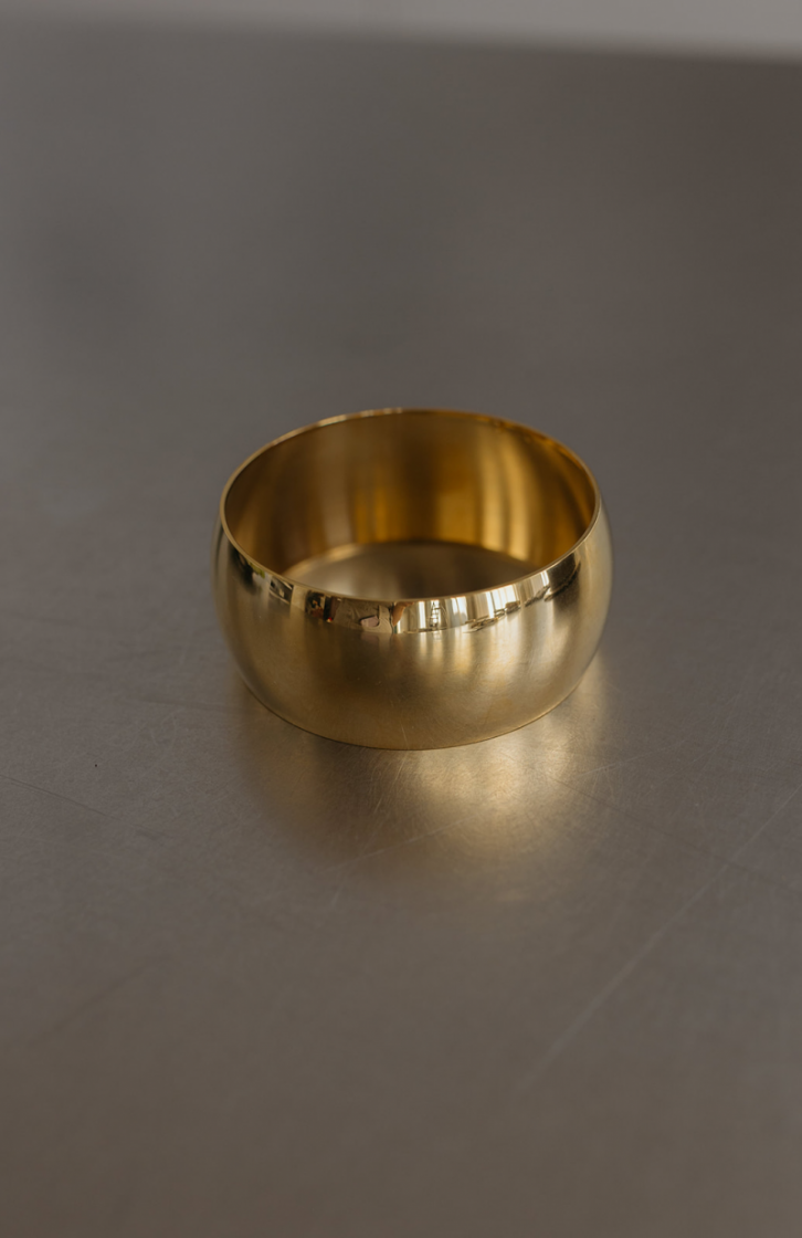 FENNA MEDIUM GOLD