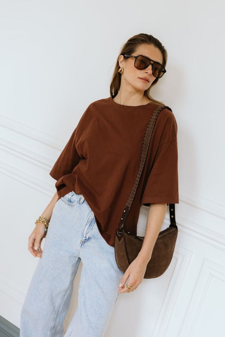 RAE O-NECK BROWN