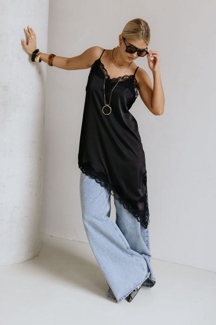VILACEY BLACK