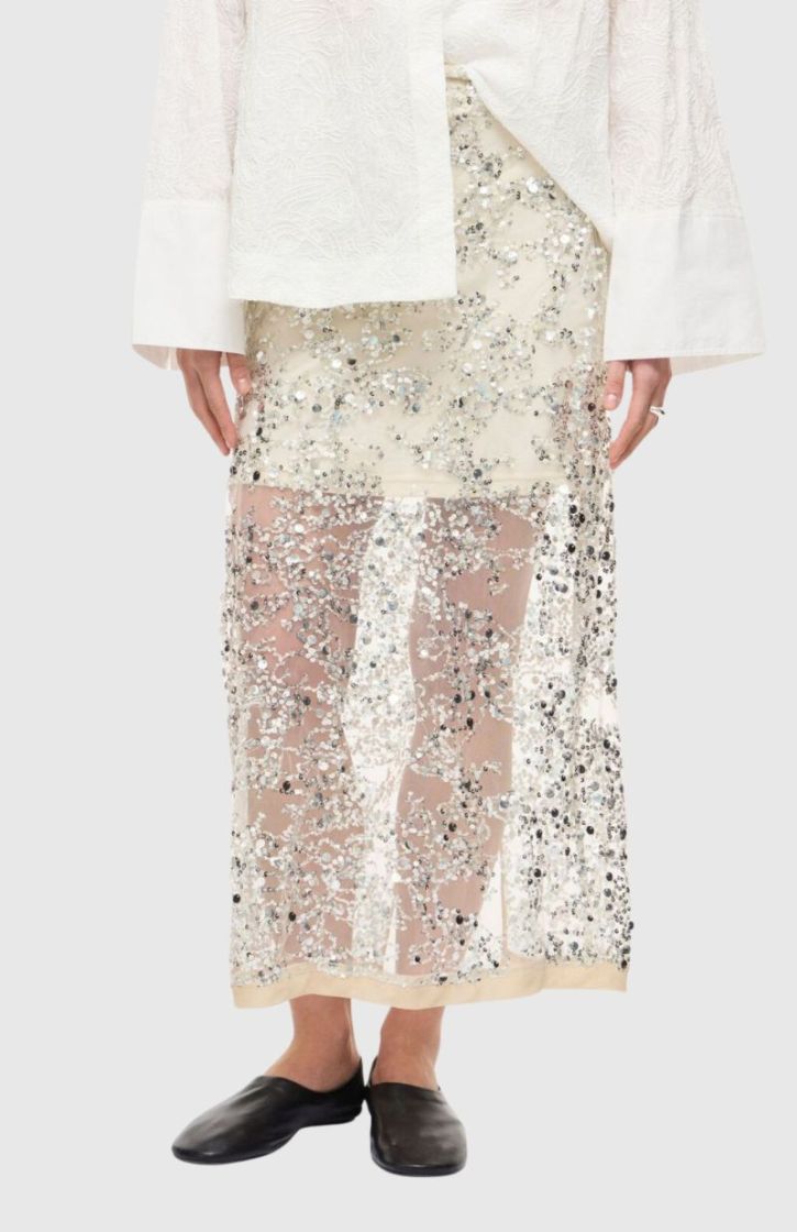 ROULEONA SILVER SEQUINS
