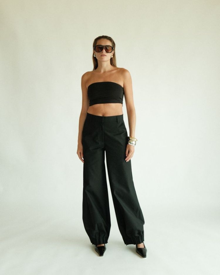LOUANASW BLACK
