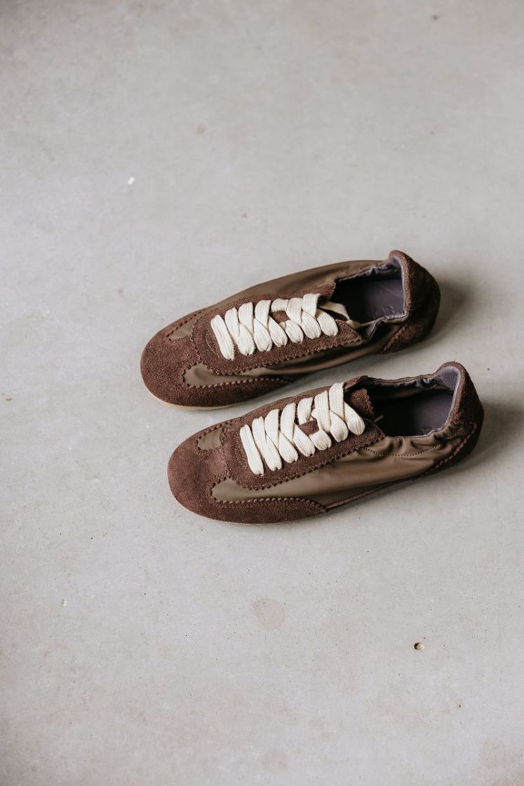 ELLISASW DARK BROWN