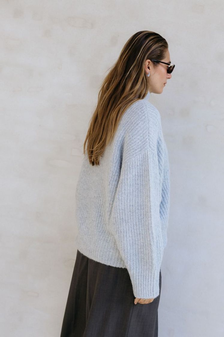 BETH PEARL BLUE
