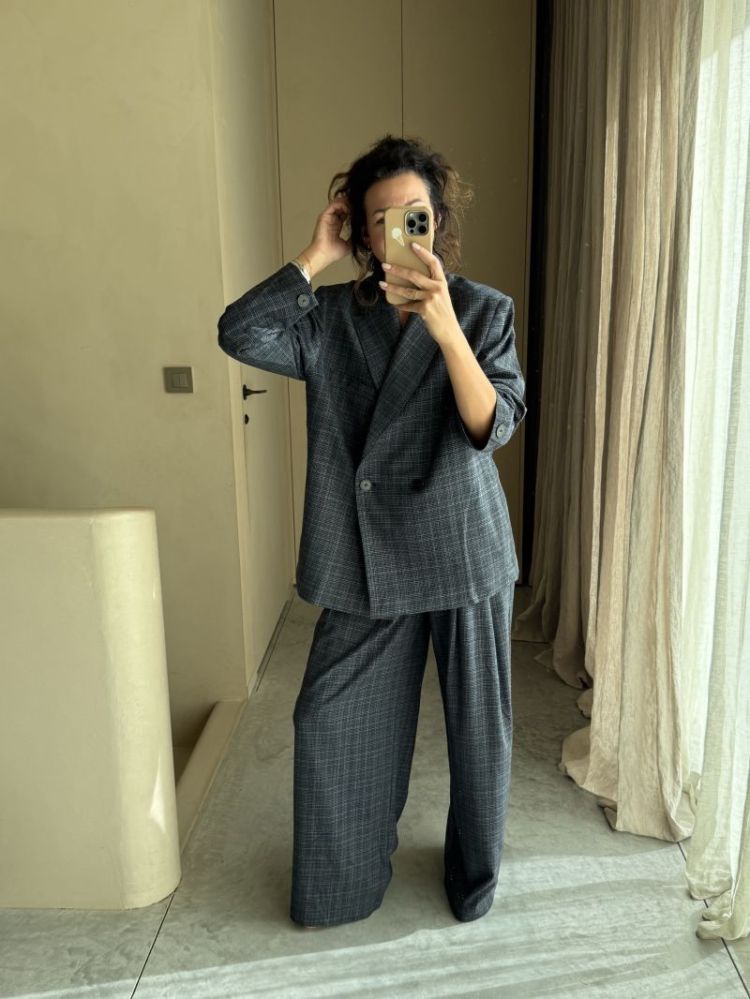 CAMILO GREY BLUE CHECK