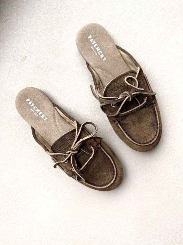 PAYASMA BROWN SUEDE