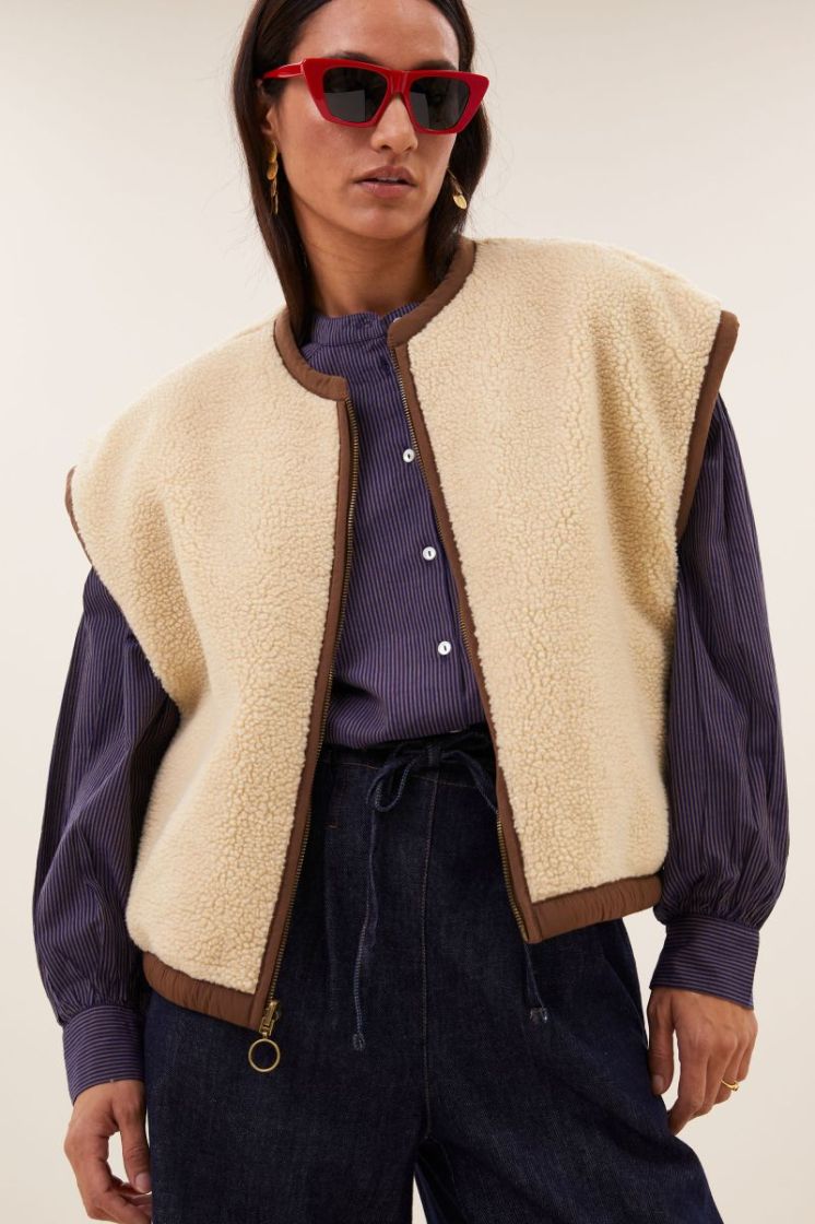 GIO SLEEVELESS HAZEL