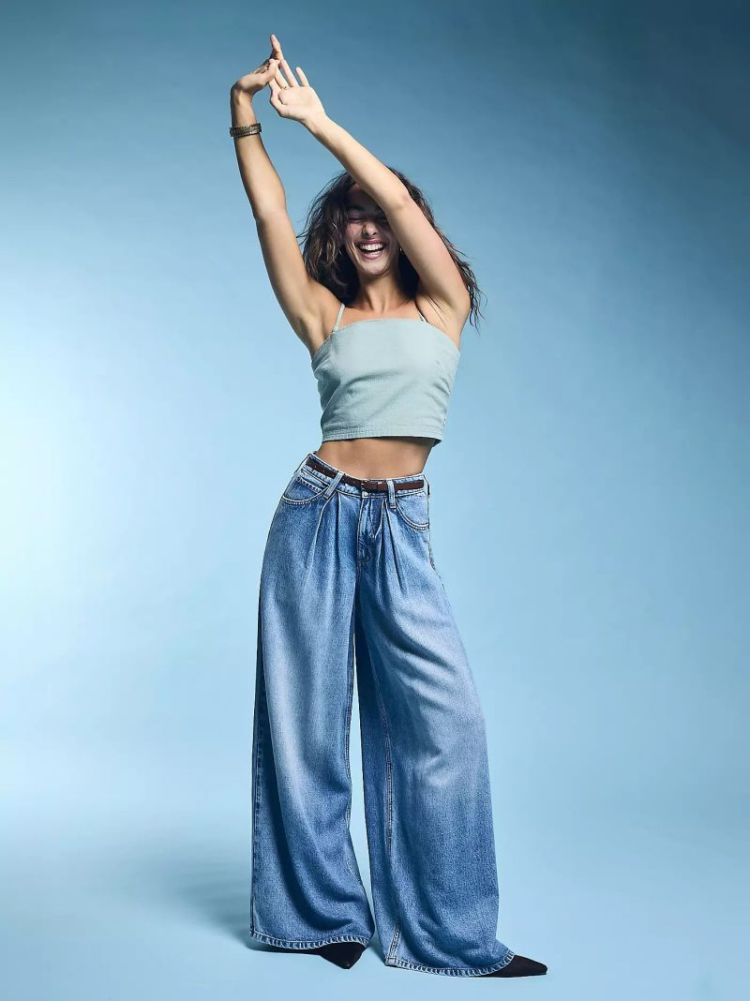 PLEATED JEAN  PREPPY BLUE