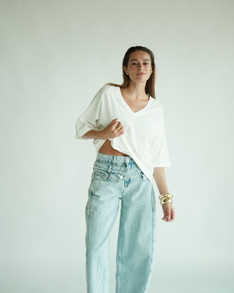 RAE DEEP V LUCENT WHITE