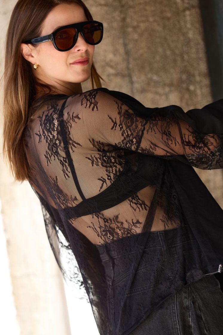 CAROLE BLACK